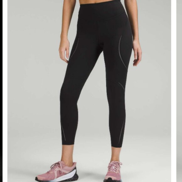 Lululemon Base Pace High-Rise Reflective Tight 25" Leggings - Black - Size 8 - Picture 1 of 15